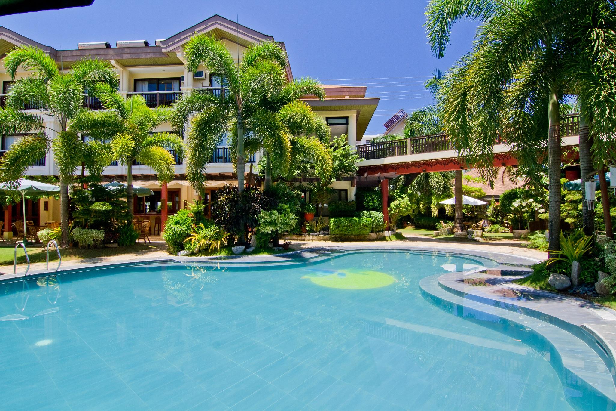 Boracay Tropics Manoc-Manoc